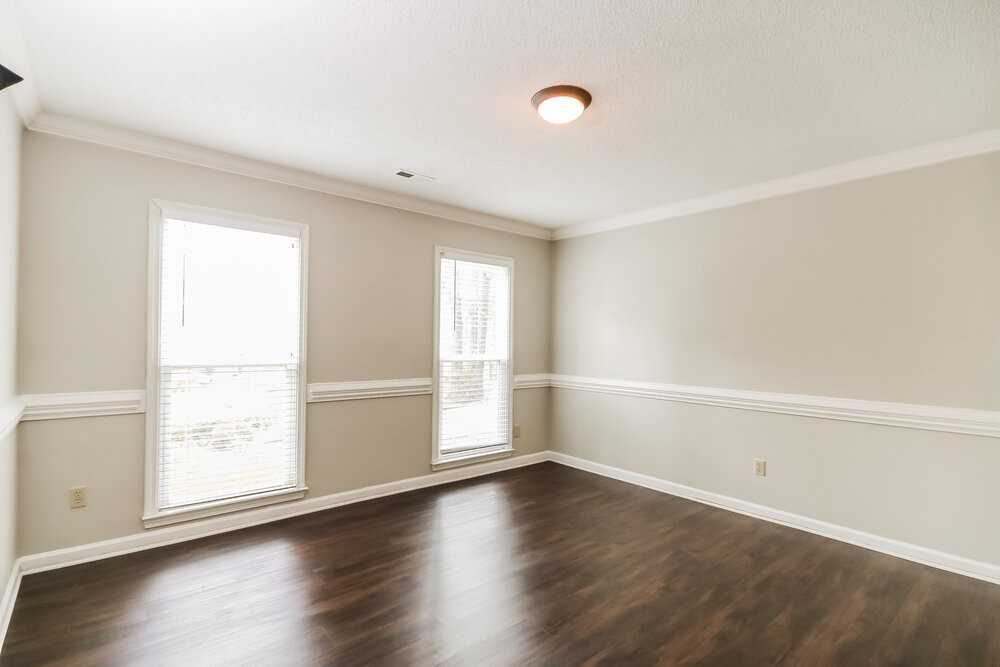 9915 Manbey Ct - Photo 4 of 17