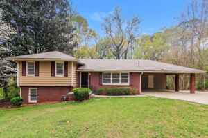 featured image of 2937 Thompson Cir