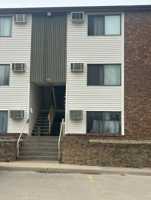 featured image of 810 810 - 920 Benton Drive