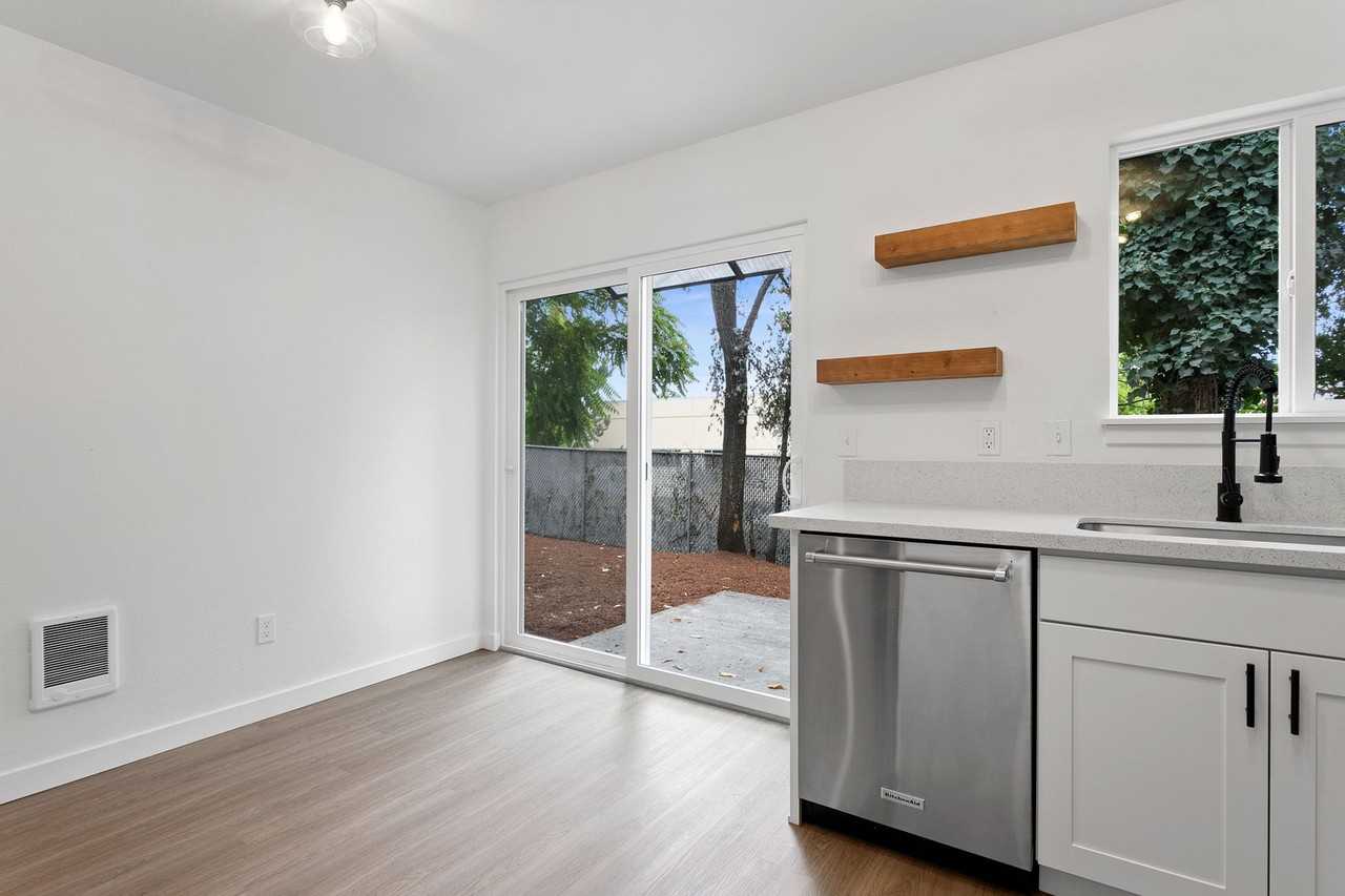 Powell Place - Photo 5 of 13