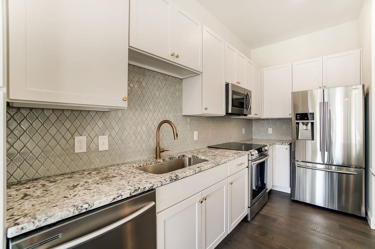 Luxury Living in the Short North! - Photo 7 of 50