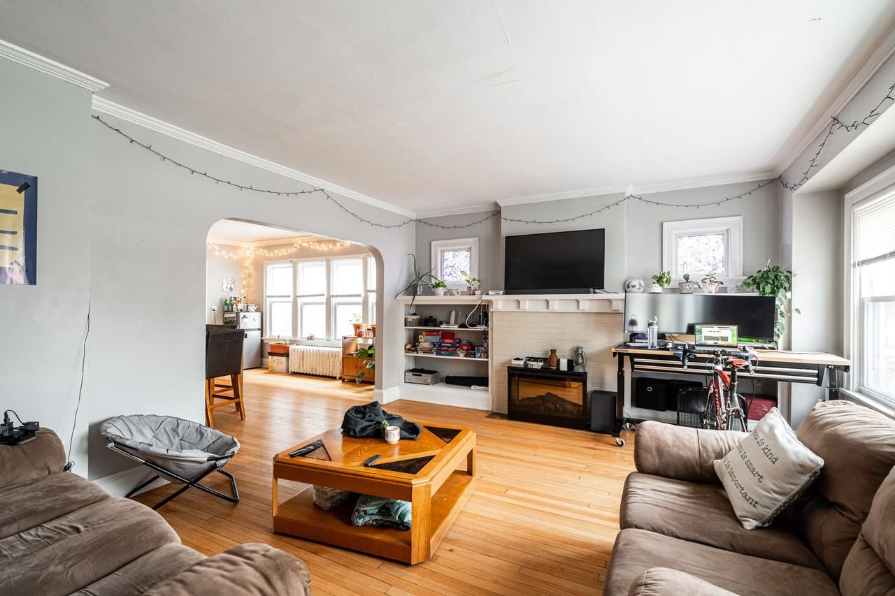 3364 N Downer Ave - Photo 2 of 26