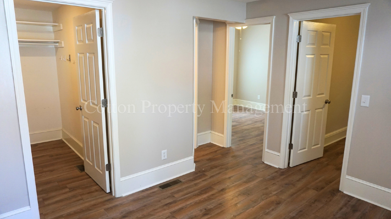 605 Harnett St - Photo 6 of 18