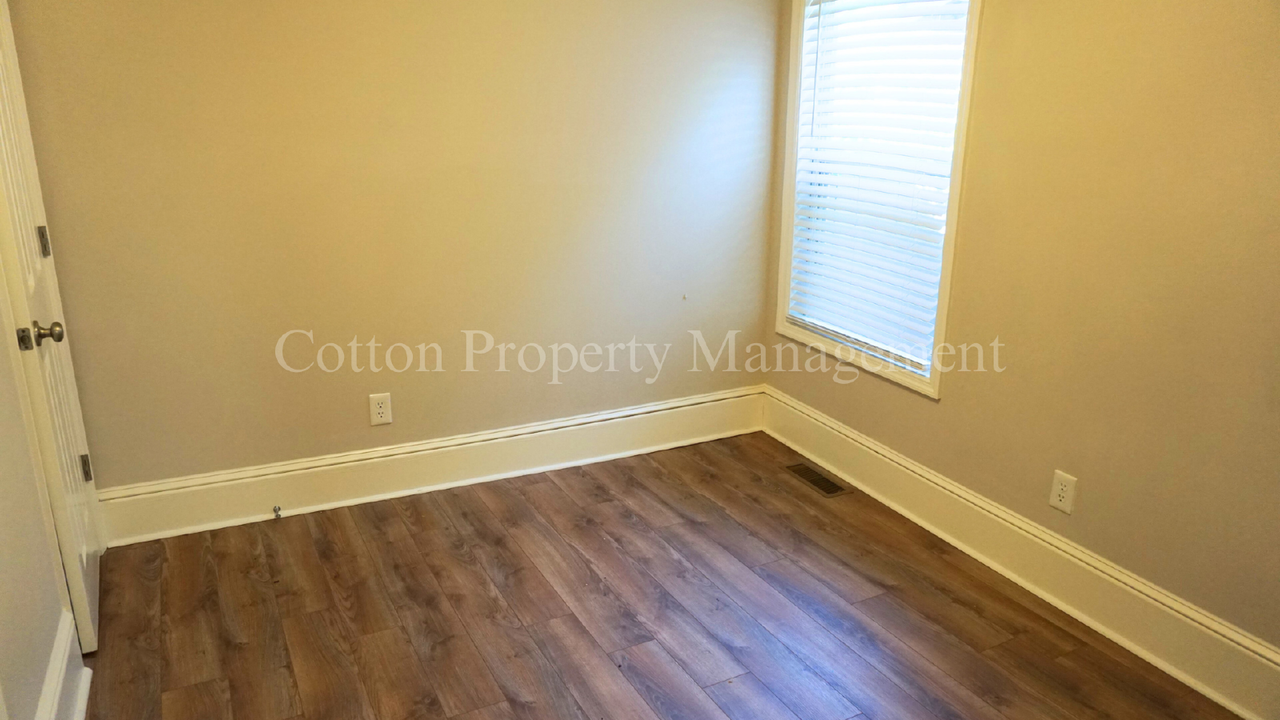 605 Harnett St - Photo 7 of 18