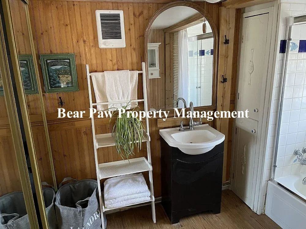 5240 S Cubmont Dr - Photo 3 of 5