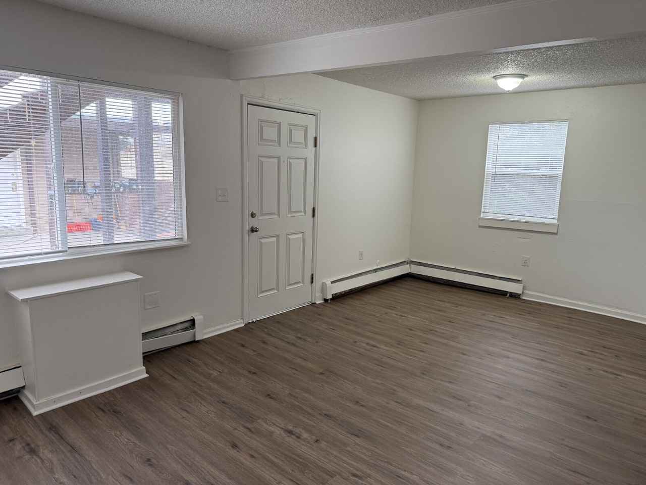 1230 Winona Ct #5 - Photo 2 of 14