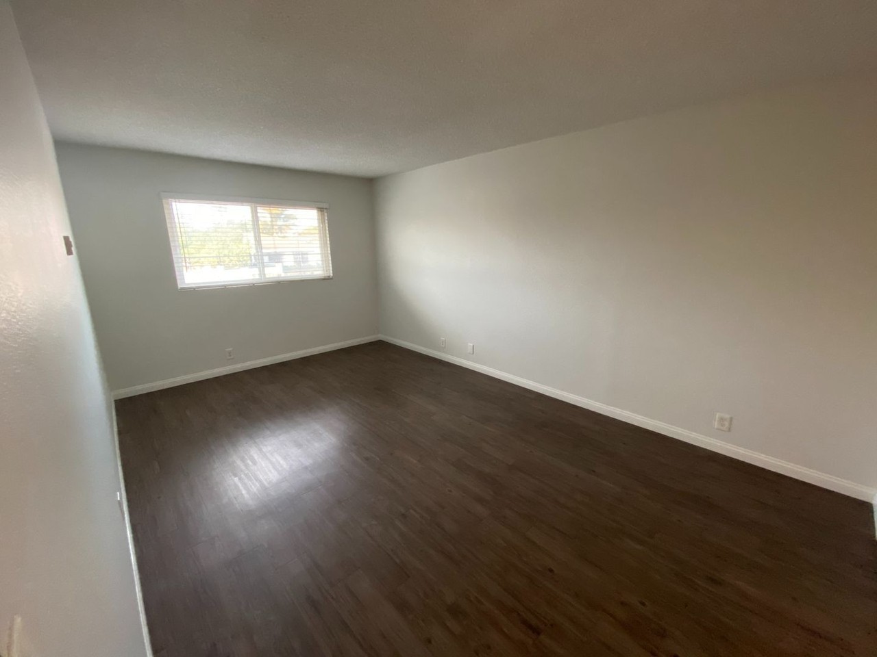 338 Montgomery St #2 - Photo 5 of 12