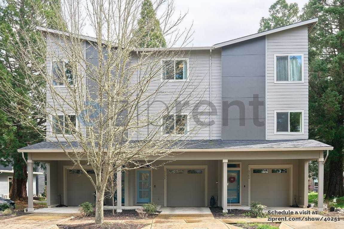3732 Village Center Dr Se - Photo 2 of 36