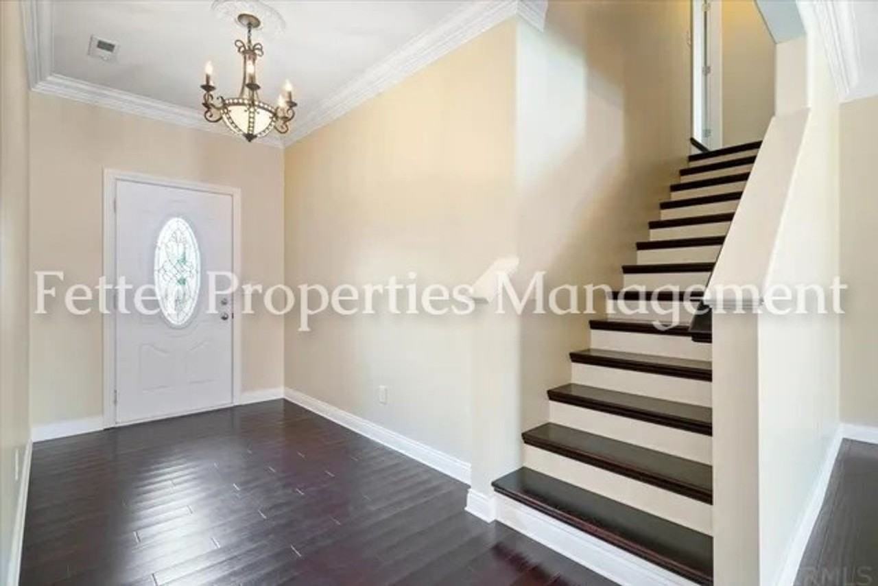 2514 Aruba Ct - Photo 3 of 22