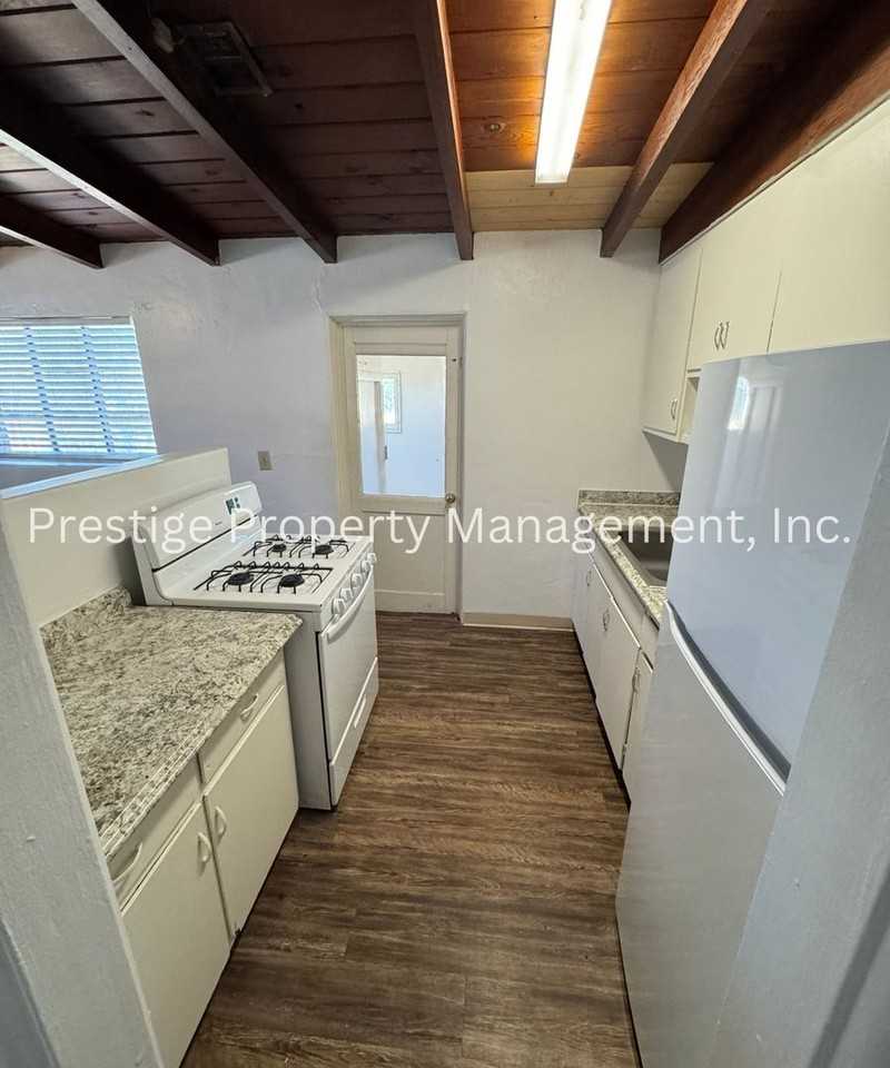 2834 N Richey Blvd - Photo 5 of 20