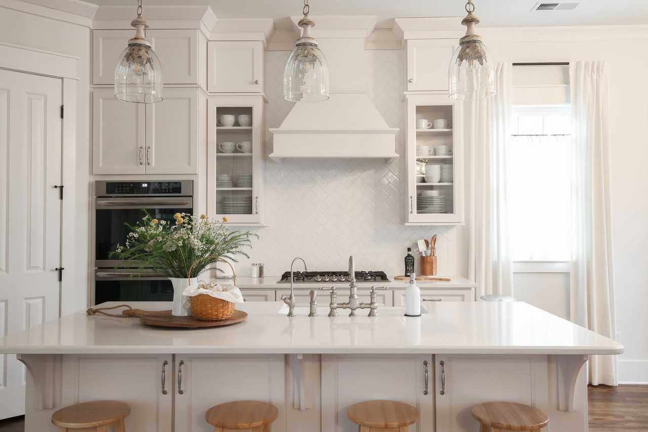 237 Stephens Valley Blvd - Photo 3 of 35