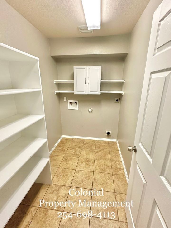 5829 Huntington Dr - Photo 7 of 11