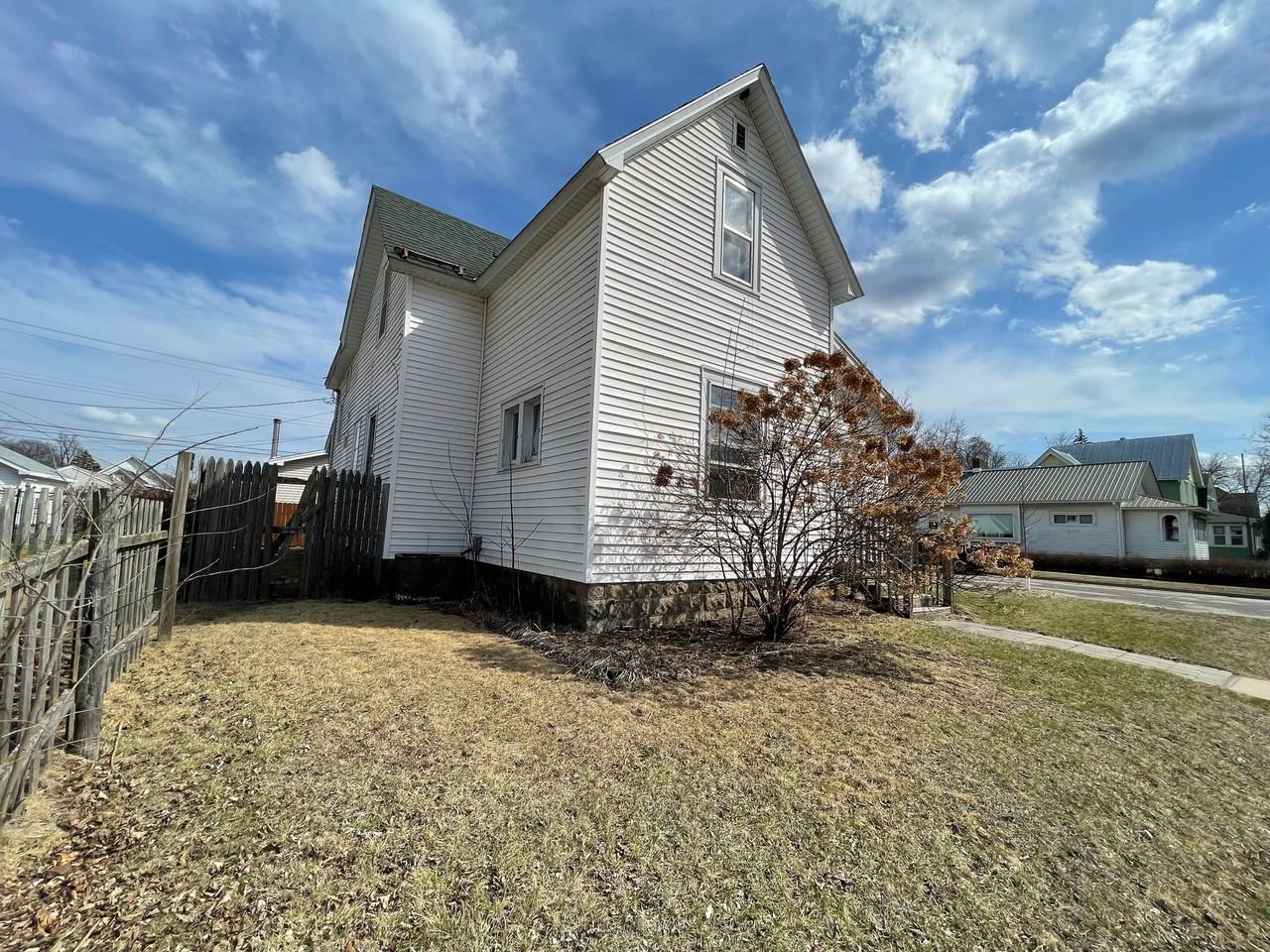 2004 Kane St - Photo 3 of 16