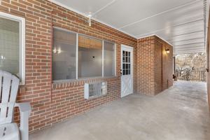 featured image of 301 Peterson St #303