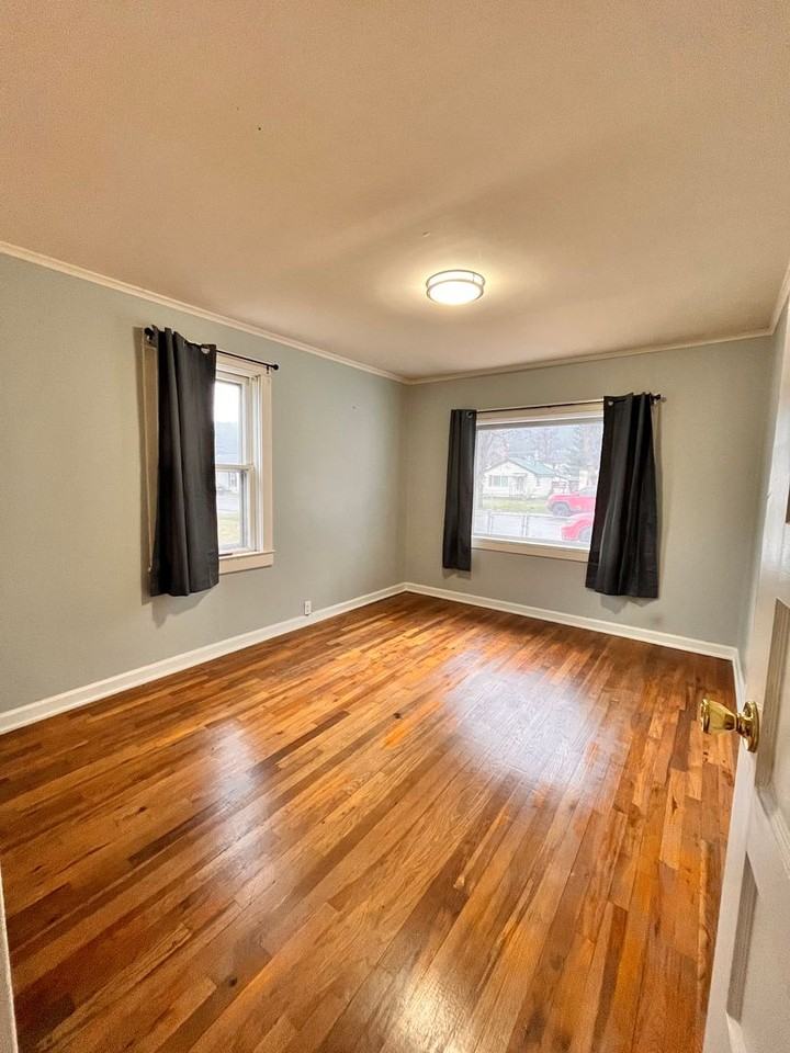 115 Northview Ave - Photo 3 of 6