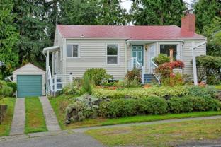 2717 Ne 90th St - Photo 1 of 1