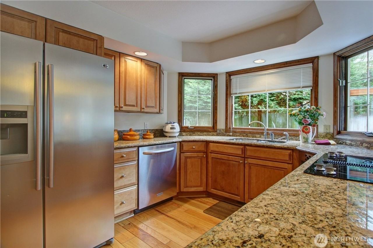 4514 172nd Ave Se - Photo 4 of 24