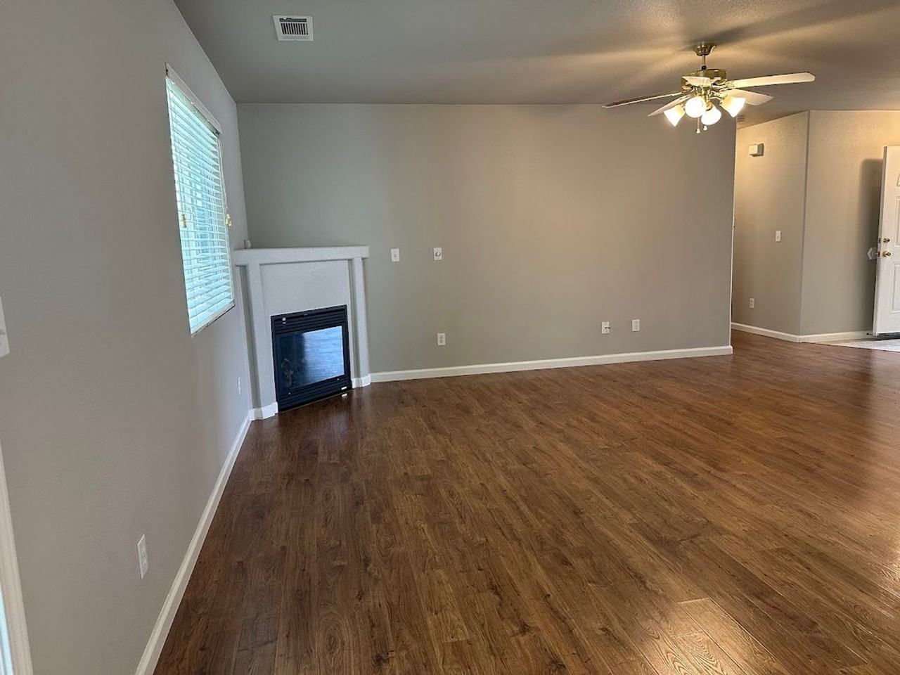 3536 Barkwood Dr - Photo 4 of 23