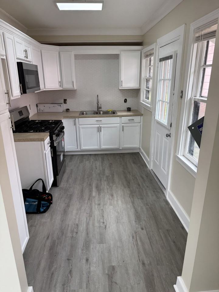 1113 Randolph St #NA - Photo 3 of 14