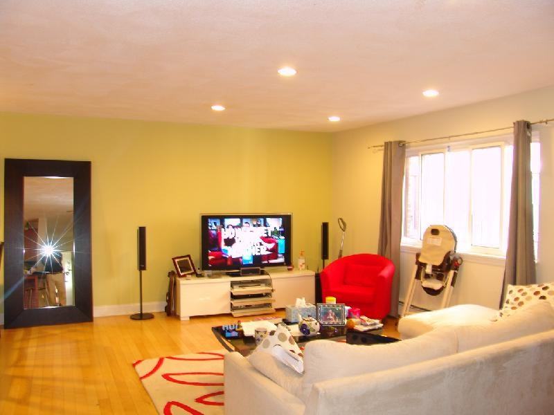 115 Highland Ave #14 - Photo 7 of 28