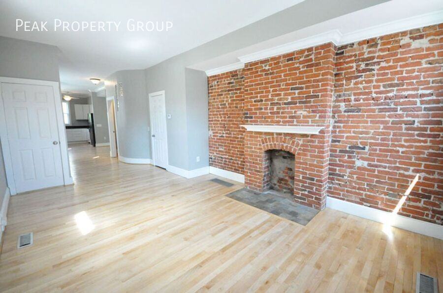 497 S Lazelle St - Photo 2 of 16