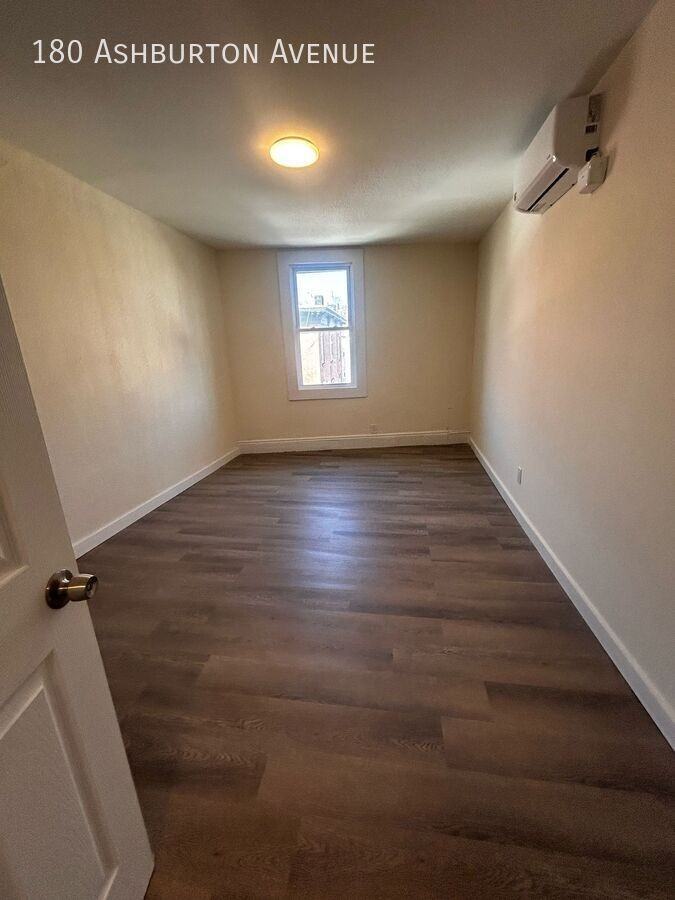 180 Ashburton Ave - Photo 4 of 5