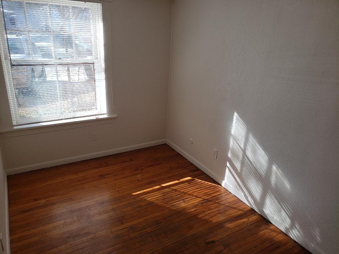 856 GARFIELD - Photo 2 of 7