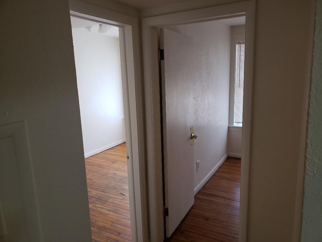 856 GARFIELD - Photo 3 of 7