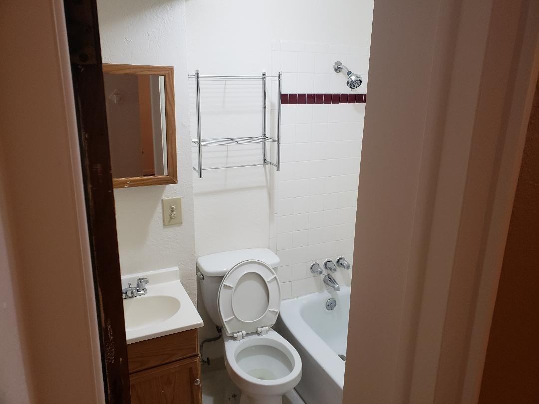 856 GARFIELD - Photo 4 of 7