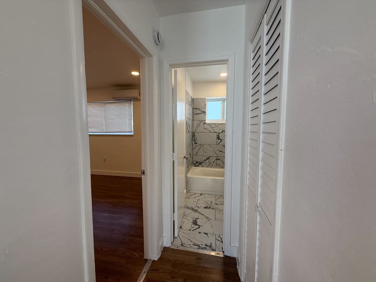 1930 Northwest 29th Street - Photo 4 of 15