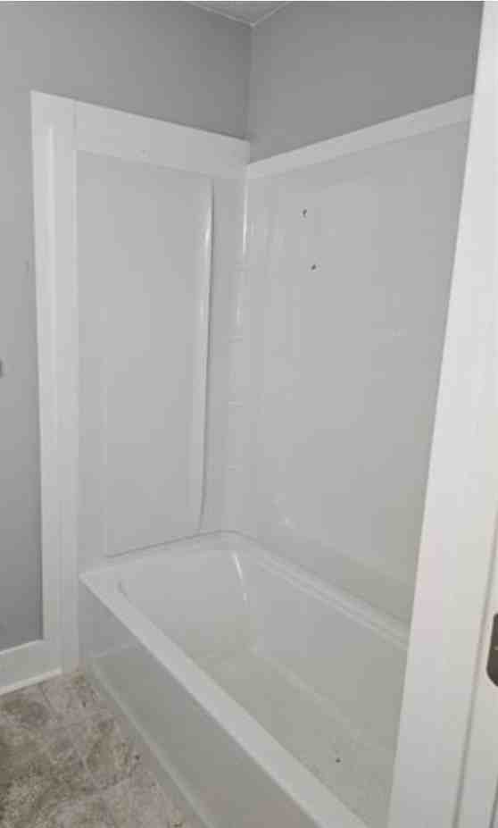 438 Mellon Street - Photo 6 of 7