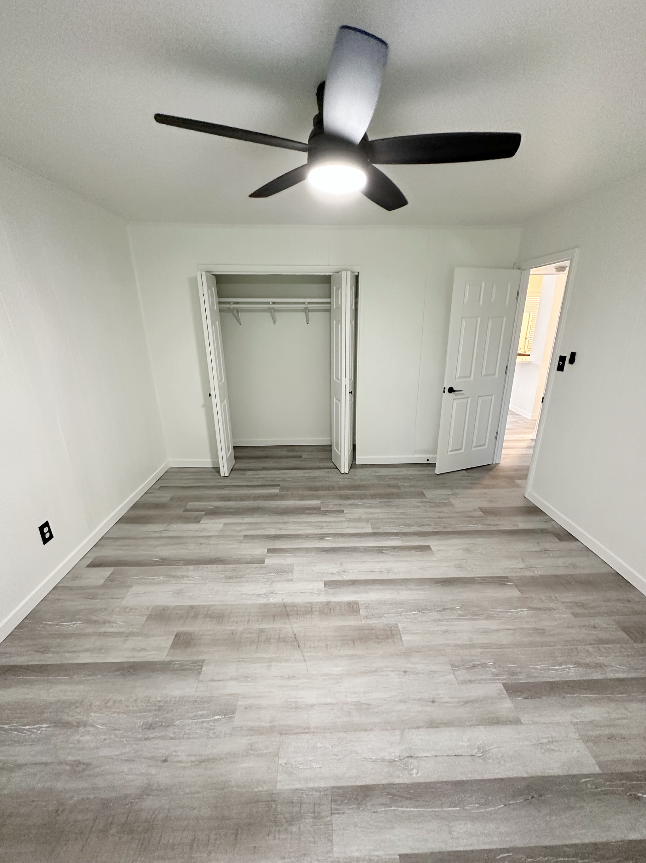 685 North Leverett Avenue - Photo 5 of 15