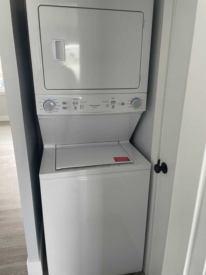 225 Poplar Street - Photo 7 of 7