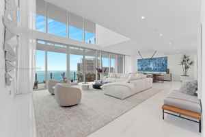 featured image of 300 Biscayne Boulevard Way #5002