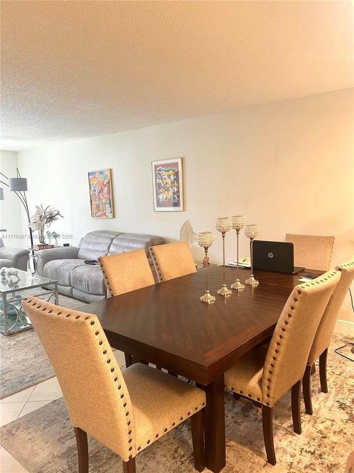 361 S Hollybrook Dr #104 - Photo 4 of 14