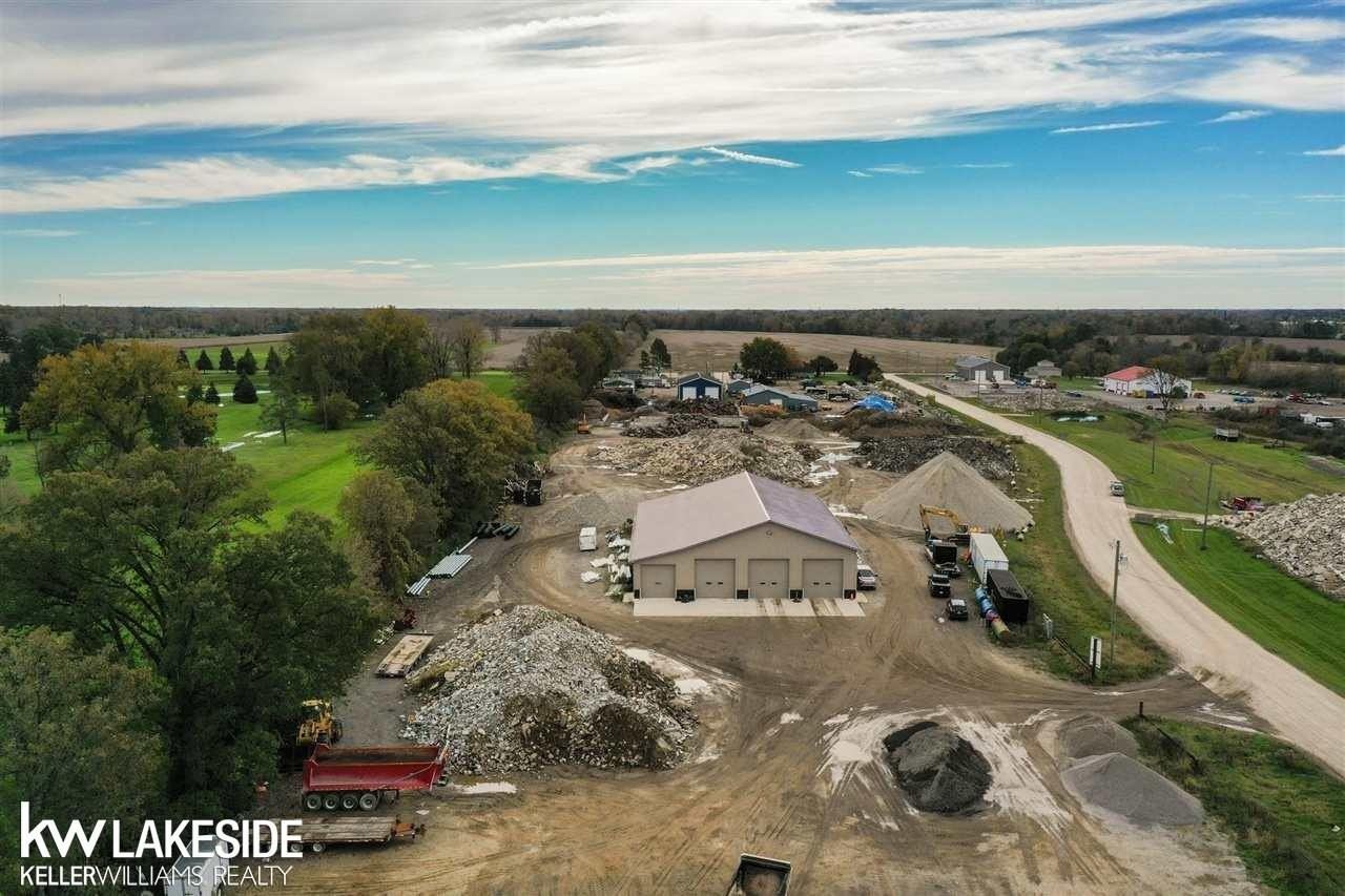 67406 Brian Dr - Photo 6 of 13