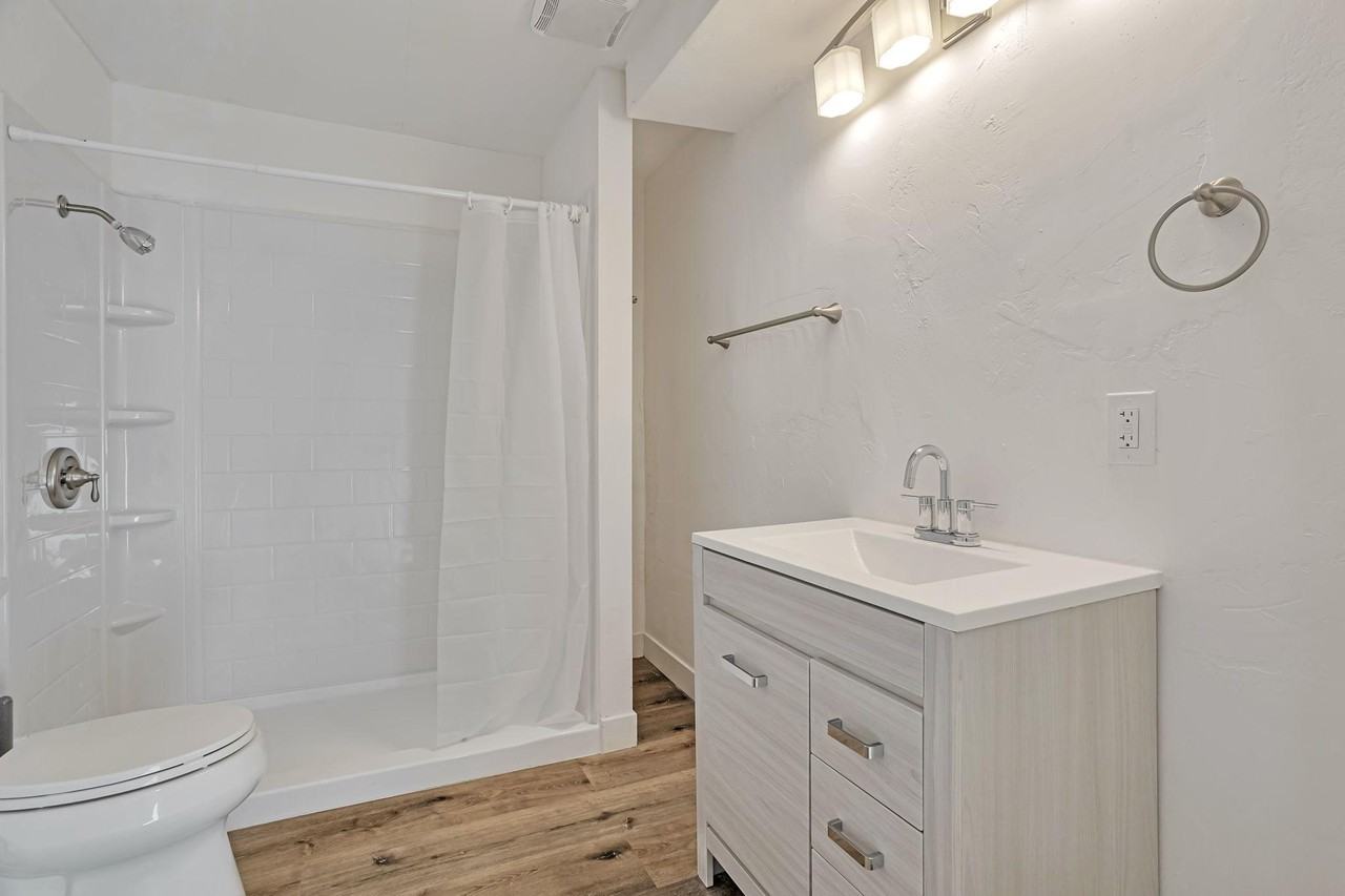 W Wood Dr - Photo 7 of 9