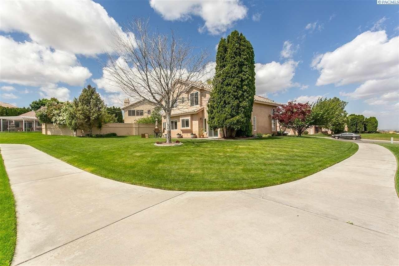 8621 W Skagit Ave - Photo 6 of 23