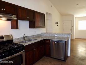 1306 E 9th St #2 - Photo 1 of 1