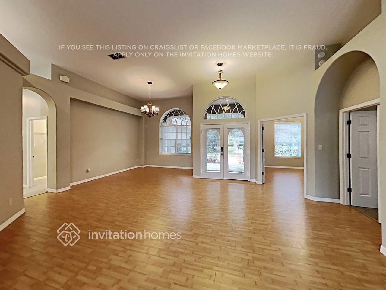 8119 Belshire Dr - Photo 3 of 23