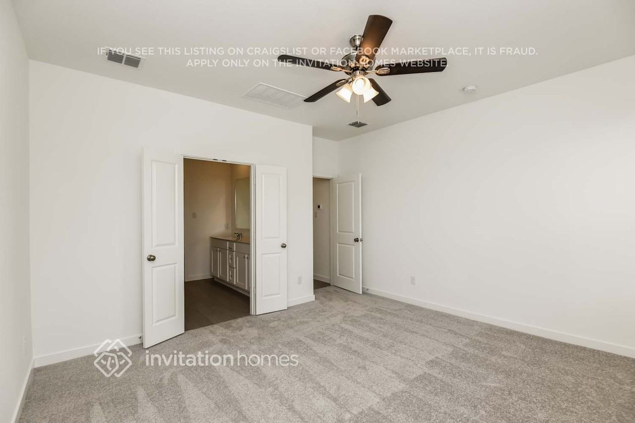 312 Sedalia Trl - Photo 7 of 17