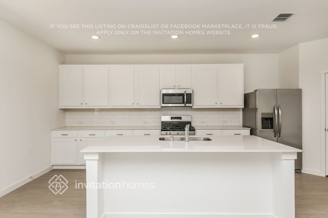 325 Sedalia Trail - Photo 6 of 18