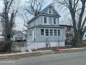 405 Myrtle Ave - Photo 1 of 1