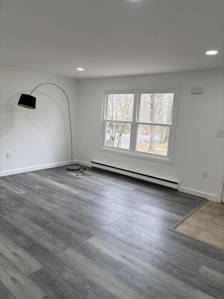 270 Mckinley Dr - Photo 3 of 23