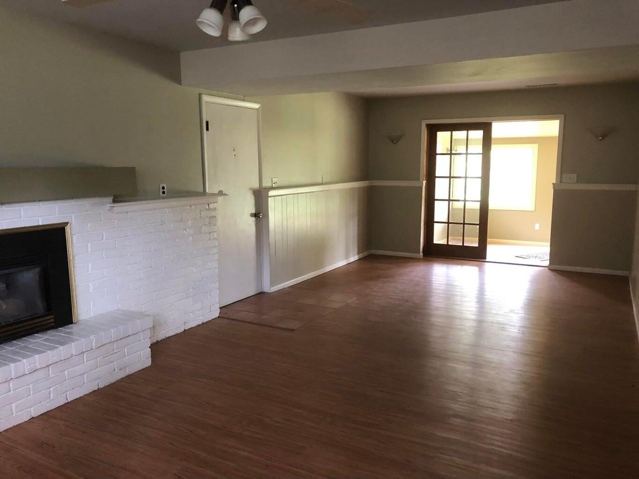 3388 Hathaway Ln - Photo 2 of 13