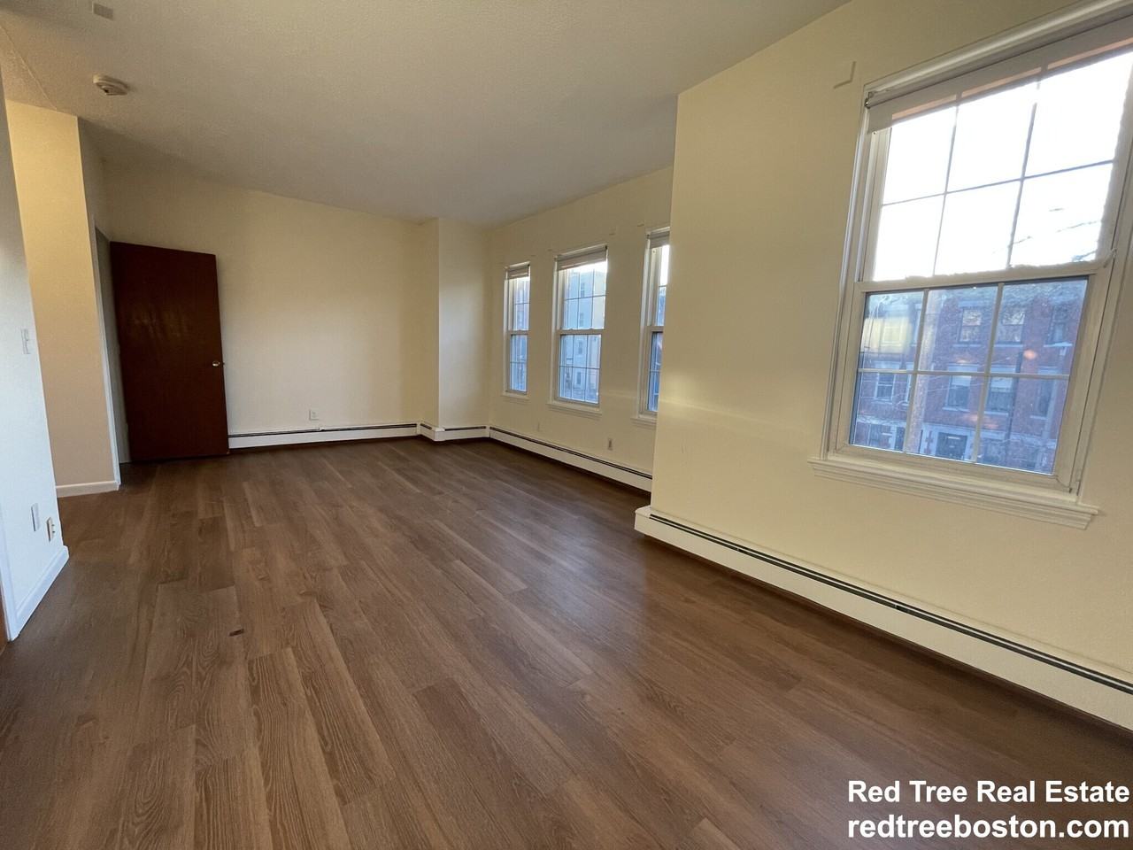 82 S Huntington Ave #21
