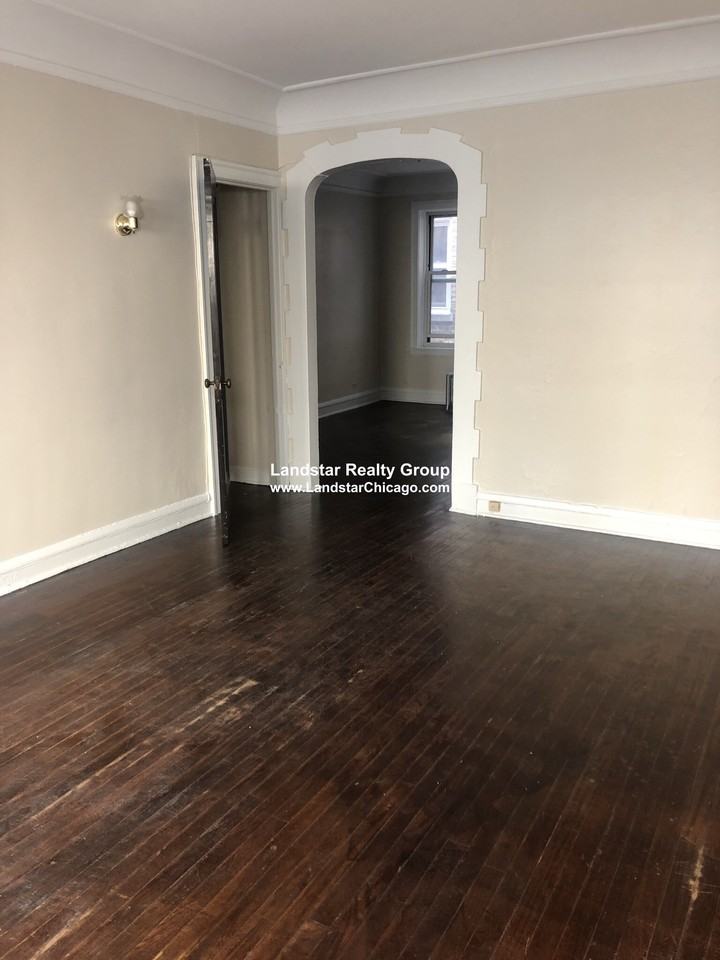 1806 W Farwell Ave #1A - Photo 3 of 15