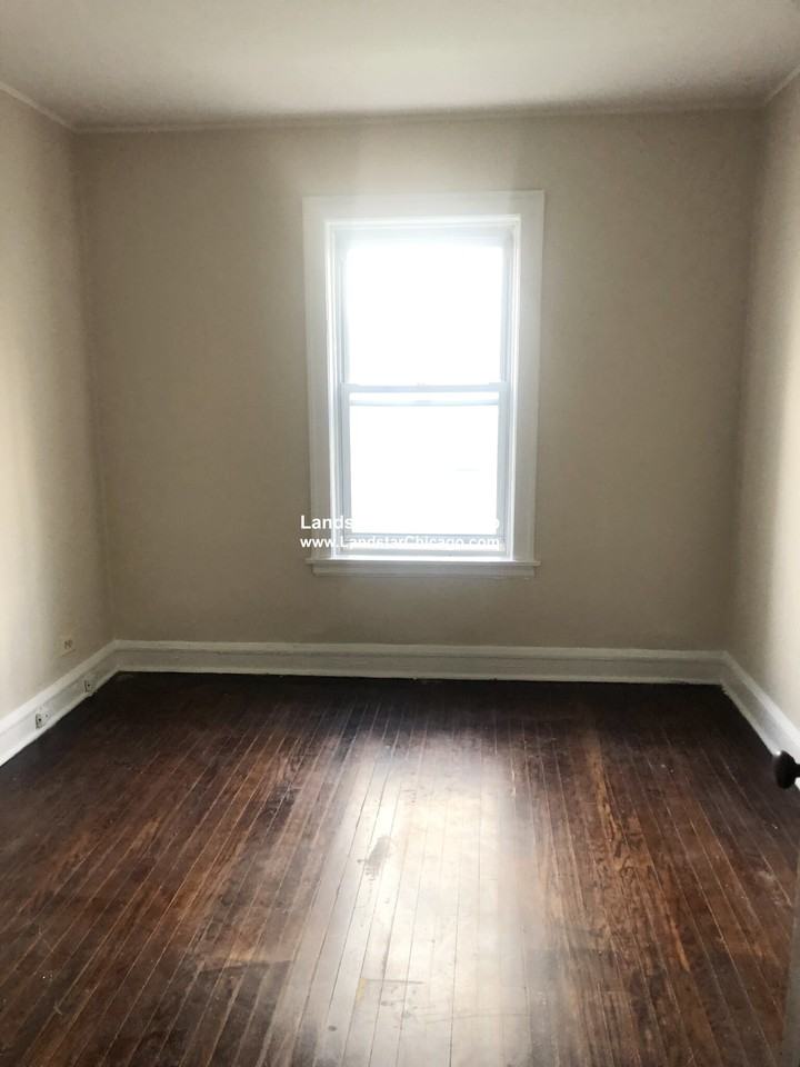 1806 W Farwell Ave #1A - Photo 6 of 15