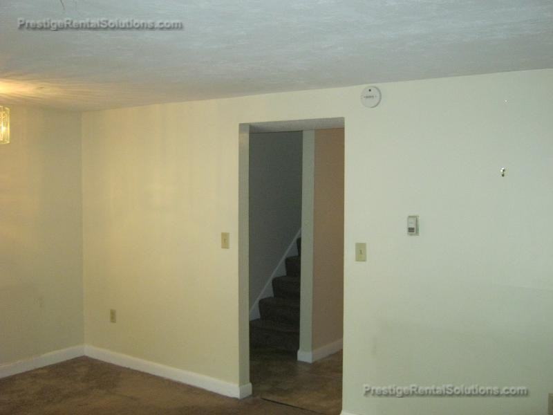 1 Adams Cir #H - Photo 6 of 14