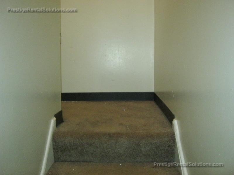 1 Adams Cir #H - Photo 7 of 14